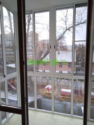 3. Тула, ул. М. Тореза. «Французское» остекление балкона