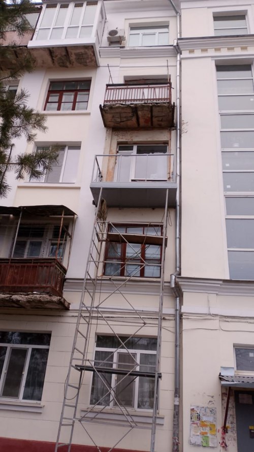 Ремонт балконной плиты в \"сталинке\" с последующей отделкой балкона \"под ключ\".